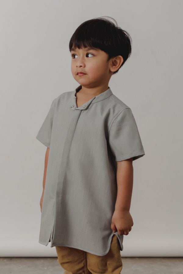 Kids AR-010 Viscose Peak Fold Collar with Curved Hem Shirt